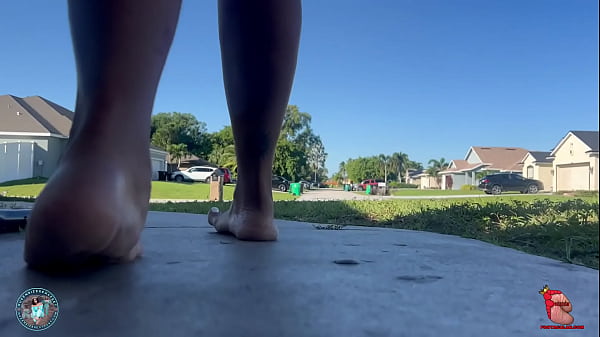 Crusty Ashy Big Dirty Feet Pretty Girl JOI – Queensizesexyfeet