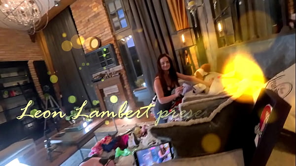 Hot beautiful European College Girl comes for a fashion photo shoot turns out it was porn casting