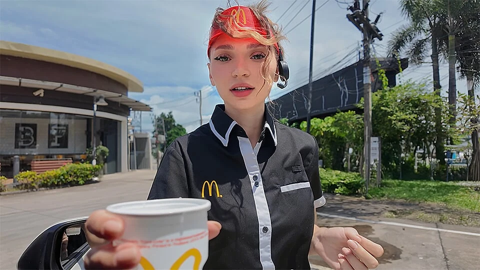 McDonald’s Girl Fucks to Fix Her Mistake
