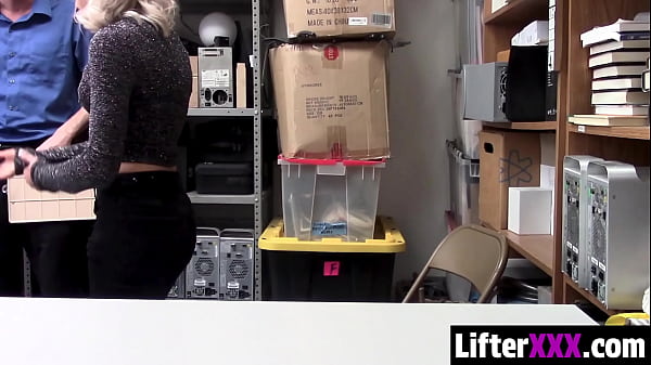 Suspect Is a Blonde Caught by Our Loss Prevention Officer – Lifterxxx