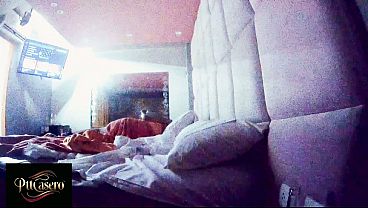 HIDDEN CAM: 12 Minutos «Espiando» en el Hotel (Ducha   Vestirse)