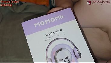 The SKULL MAN toy from BEYOURLOVER is so realistic that he cums inside while I’m sucking his balls