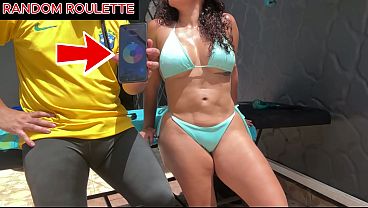 Ruleta de masaje erótico decide TODO, Ella no sabía lo que iba a salir